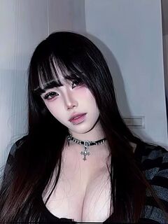 TWAV0966- 清純水滴奶網美 早期露奶 幫男友吃吃