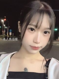 TWAV1096- 抖音網紅 夢夢 超騷酒店妹 直接被框出去 車上吃吃
