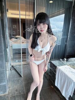 TWAV1127- 頂級電動小隻馬超強性慾酒店局妹約戰89激情流出