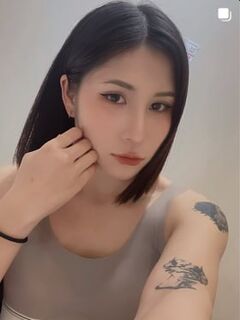 TWAV0495- 白虎模特 和無套男友 自拍外流