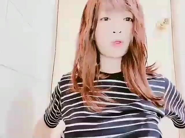 TWAV0111- 清純短發妹 身材很好