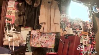 [無碼破解]ID-034 我心愛的伴遊女郎特別版：AV出道——真正的業餘家庭主婦——我叫了個伴遊女郎，結果大吃一驚！她竟然是住在我家對面豪華公寓樓裡的家庭主婦！更令人驚訝的是，她長得和我情色漫畫裡的女主角一模一樣——45歲的豐滿美人Karen Tateishi，擁有E罩杯的成熟美人！