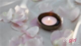 [無碼破解]WAAA-695 沉溺於黏膩的舌吻之中！唾液浸透的舔舐吮吸著嘴唇，如潮水般湧來的吻，融化了你的全身，在泡泡浴中達到高潮——鈴乃屋凜