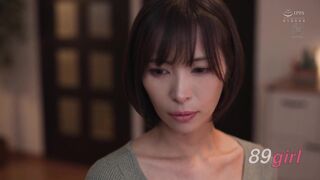 [4K]JUR-871 “就一會兒，讓我進去一下！！” 我同情我那30歲還是處男的妹夫，於是滿足了他畢生的願望，把他的陰莖插了進去。我們之間的化學反應太棒了，以至於我最後要求和他進行多次無保護性行為。—— 真木京子