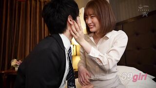 DASS-029 與擁有極致身材、令人失去理智的已婚女子發生婚外性關係。宮谷明裡
