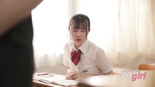 AKDL-240 “我喜歡這酷熱的季節……” 與暑期班學生的一場汗流浹背的性愛。生田町