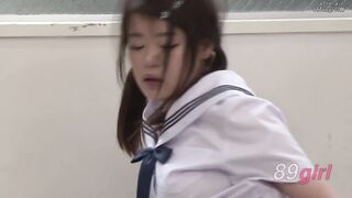 [無碼破解]SVDVD-476 我強了一個在補習班上學的普通、嚴肅的高中女生，在她全身塗滿催情劑，她抽搐、射精、口吐白沫、昏厥，這讓我大吃一驚！