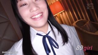 [無碼破解]MUDR-293 一個女學生為了裝成熟，偷偷溜出學校旅行團，與一個年紀和她父親差不多的男人激情擁吻。之後，他們把自己鎖在店裡，一次又一次地發生性關係，透過無保護性行為體驗成人世界。（天澤凜）