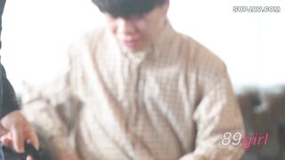 [無碼破解]ROE-571 “絕對，絕對……一定要保密。” 在休息日，這位被背叛的妻子與兒子的朋友在一家女子妓院秘密幽會。桐岡五月