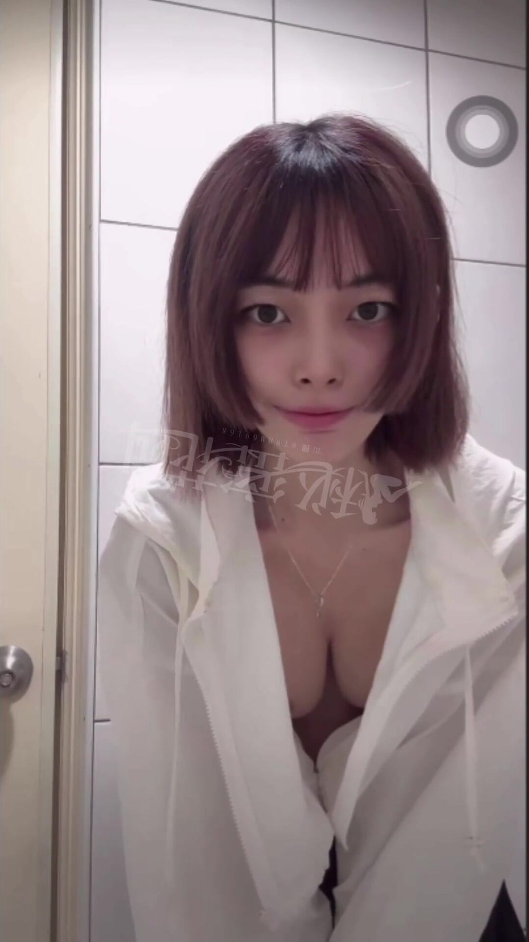 TWAV0644- 抖音網美直播主私下騷浪生活