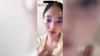 TWAV0705- 素人清純妹子挑戰刺激旁人露奶給粉絲福利