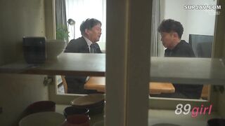 GVH-872 我捉弄了我那總是悶悶不樂的繼兒媳（我兒媳婦），在她嘴里偷偷下了春，結果效果太好了，她竟然變成了一個表情狂喜的淫蕩蕩婦！黑川堇