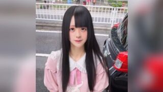 FC2PPV 4967162一位酷似北野紀惠的女仆咖啡廳女孩瘋狂地達到高潮。由於沒有回應，我允許她射在她體內……