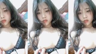 TWAV0874- 愛約跑的悶騷妹子沉溺交友軟體