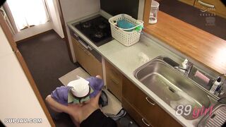 [無碼破解]KAM-113 “你真的是處男嗎……？”一個猥瑣的保姆兼職假裝是處男，乞求已婚婦女與他發生性關係，利用自己的母性本能。這段關於這個墮落的蕩婦兼職保姆月川悠裡的NTR影片，真實記錄了他的墮落行徑。