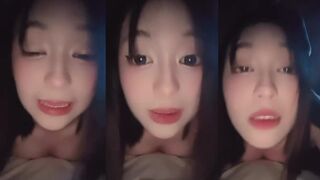 TWAV0908- 超況嘎逼妹 右手依托咪 左手毒咖啡 直接飛到外太空下不來