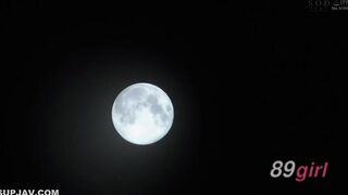 [無碼破解]STARS-180 誘惑那些立志成為職業玩家的宅男……一個幾乎沒有任何與女性交往經驗的靦腆宅男，覺醒了他隱藏的效能力，運用他作為遊戲玩家的手指技巧，帶來噴湧而出的高潮、強烈的乳頭刺激和令人難以置信的臀部抽動，最終射出大量的精液……真尋由衣
