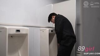 [無碼破解]ABW-232 我被學校裡最可愛的學生控制著；一位中年老師每天都被一個待狂 JK（高中女生）戲弄。