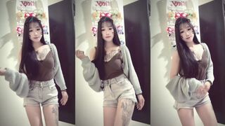 TWAV0963- 刺青89妹 被89玩到不要不要的 舌環也是嘎嘎頂