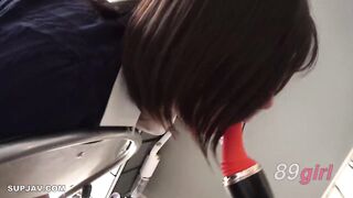 300MIUM-1460 【出租M屬性女】喜歡無法呼吸的狀態……喜歡那種痛苦的感覺……這就是M嗎？對我自己來說這很正常。口水、潮吹液，各種體液把房間弄得一塌糊塗，徹底失控的淫亂小穴。每受一次懲罰就噴湧不止，陷入無限迴圈。這種人竟然在當老師，世道真是變了。【受狂宅急便】