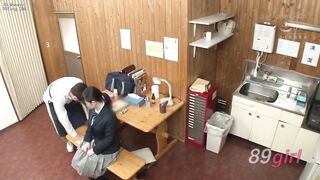 [無碼破解]NHDTB-105 一名女學生因偷竊而被進行身體檢查，結果導致她過度分泌液體，以至於無法站立。